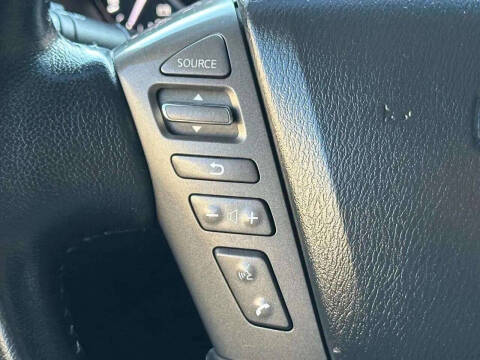 2017 Nissan Armada SV