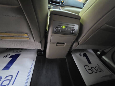 2013 Toyota Highlander SE