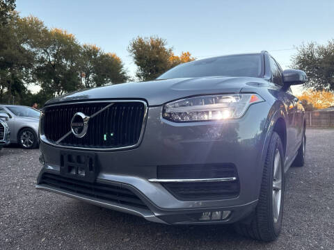 2017 Volvo XC90 T5 Momentum