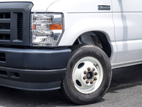 2022 Ford E-Series