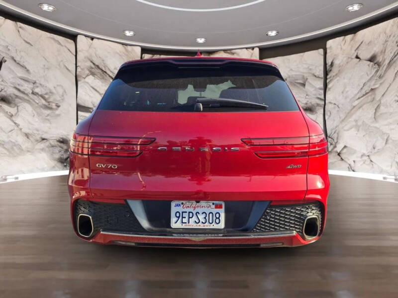 2023 Genesis GV70 2.5T Standard