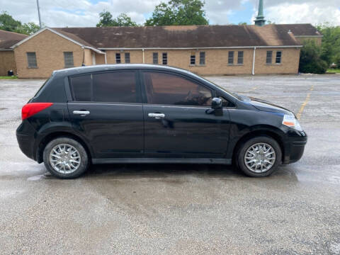 2009 Nissan Versa 1.8 S