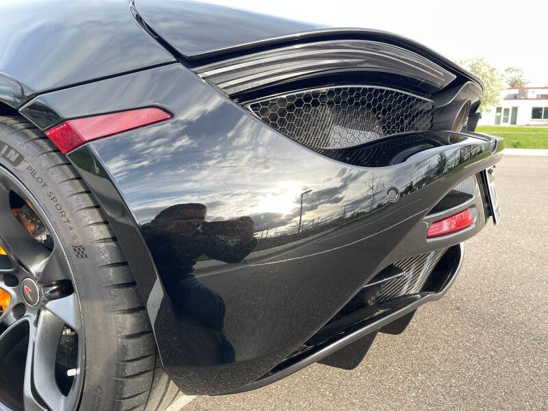 2018 McLaren 720S