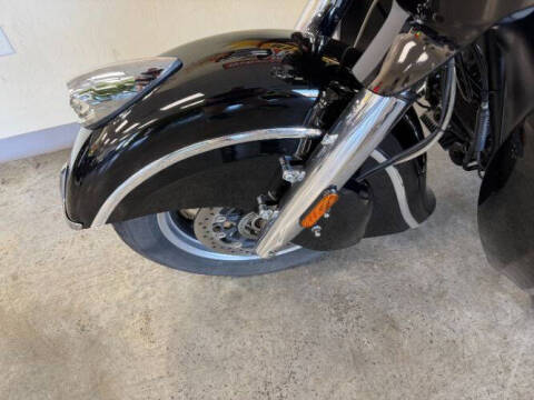 2018 Indian Roadmaster Thunder Black