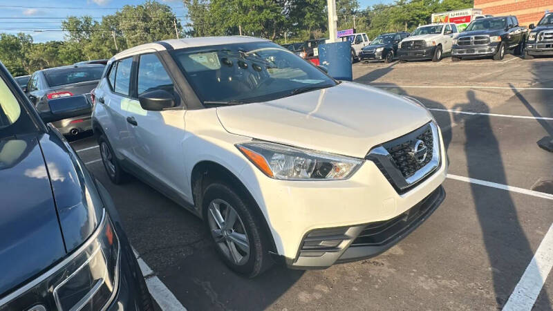 2020 Nissan Kicks S