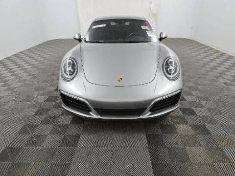 2018 Porsche 911 Carrera