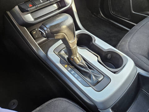 2017 Chevrolet Colorado LT