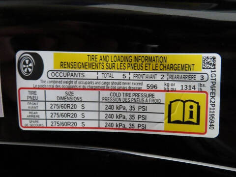 2023 GMC Canyon Denali