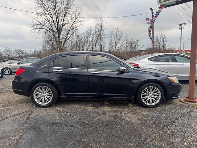 2012 Chrysler 200 Limited