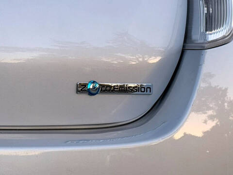 2015 Nissan LEAF
