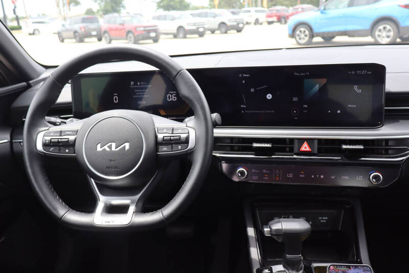2025 Kia K5
