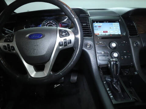 2016 Ford Taurus Limited