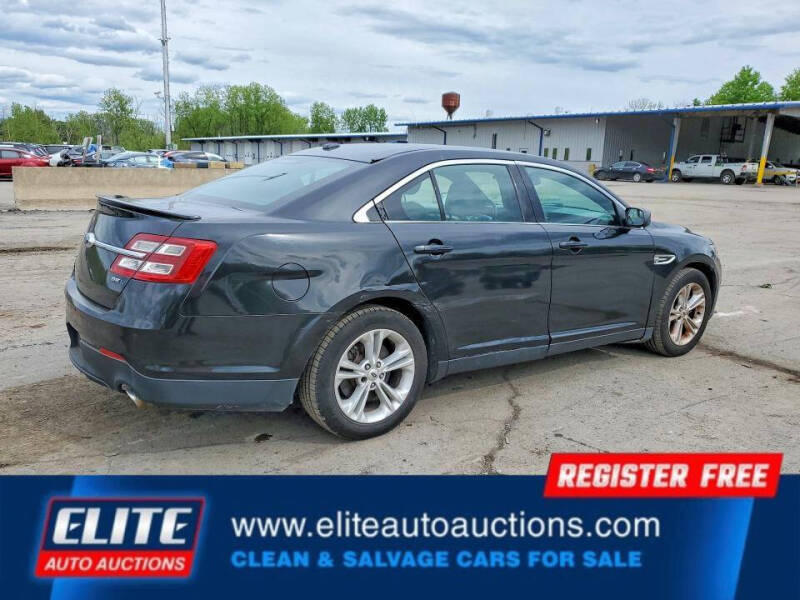 2015 Ford Taurus SEL