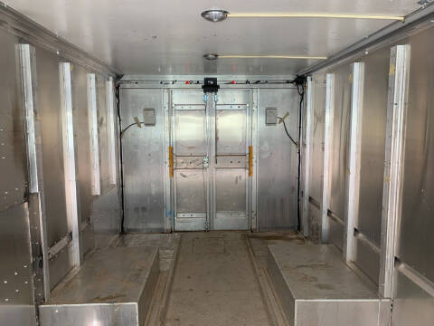 2010 Freightliner MT45 P700 CNG