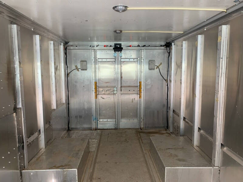 2010 Freightliner MT45 P700 CNG