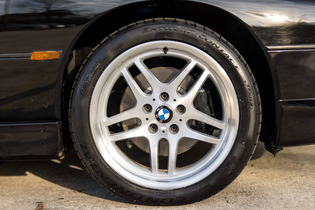 1997 BMW 8 Series 11