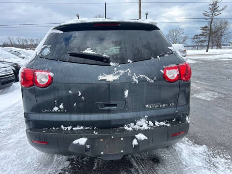 2009 Chevrolet Traverse LS