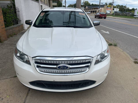 2011 Ford Taurus Limited