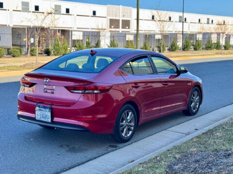 2018 Hyundai Elantra