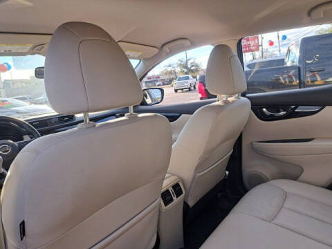 2022 Nissan Rogue Sport SL