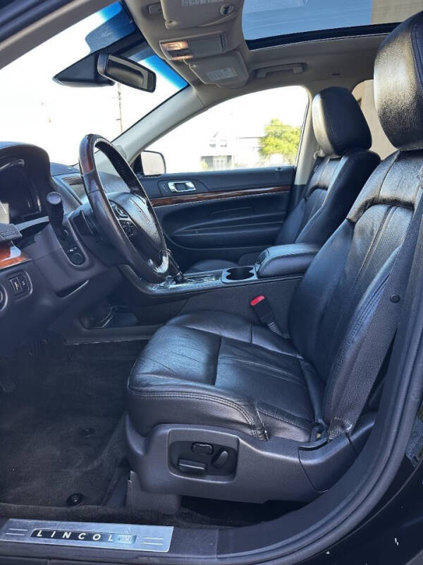 2016 Lincoln MKT EcoBoost