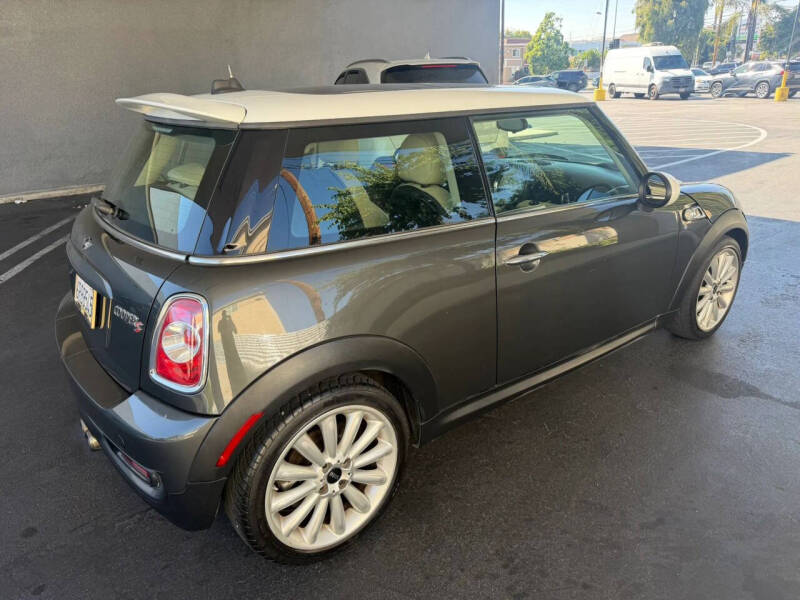 2011 MINI Cooper S