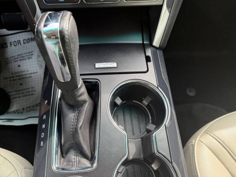 2017 Ford Explorer Platinum