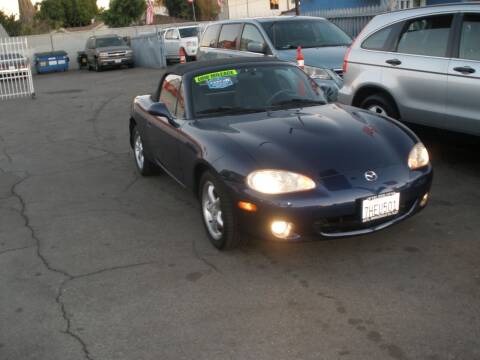 2002 Mazda MX-5 Miata for sale at AUTO WHOLESALE OUTLET in North Hollywood CA