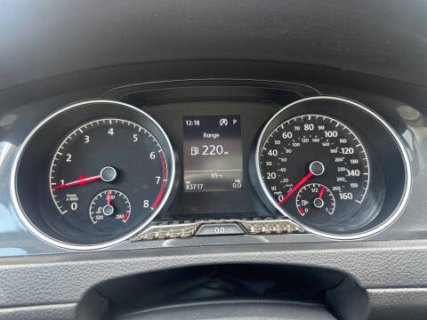 2021 Volkswagen Golf TSI
