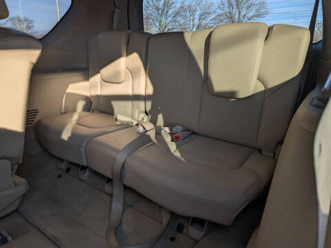 2011 Infiniti QX56