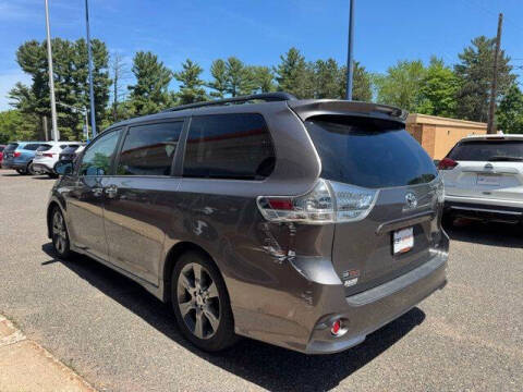 2015 Toyota Sienna