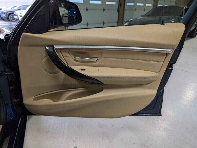 2016 BMW 3 Series 328i xDrive