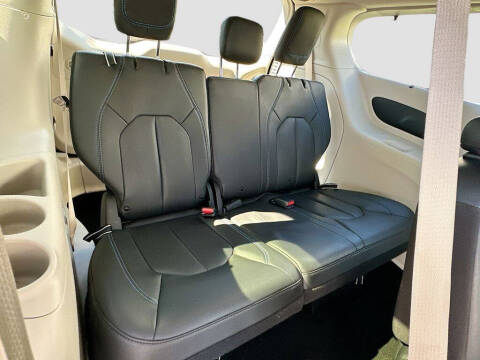 2021 Chrysler Pacifica Touring L