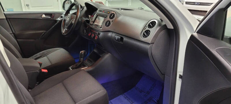 2015 Volkswagen Tiguan S 4Motion