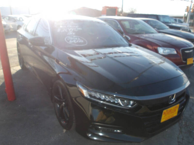 2019 Honda Accord for sale at River City Auto Sales in Cottage Hills IL