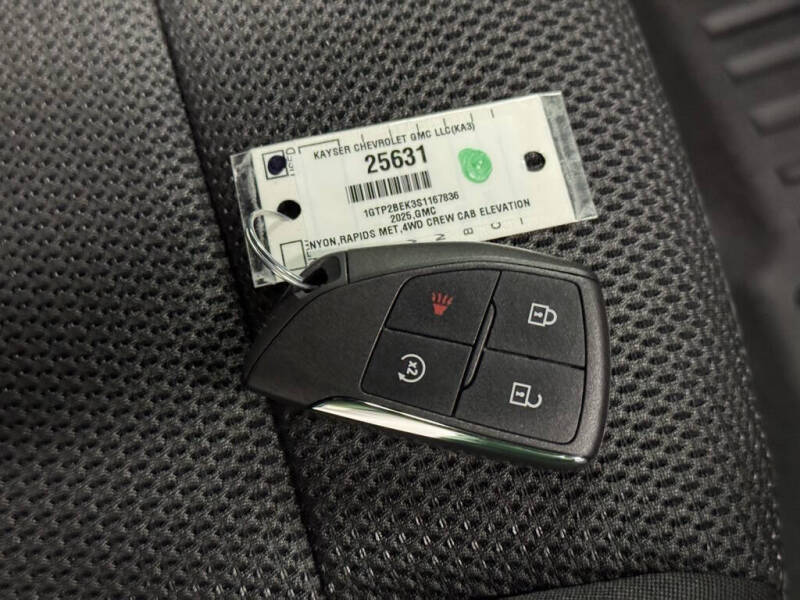 2025 GMC Canyon Elevation