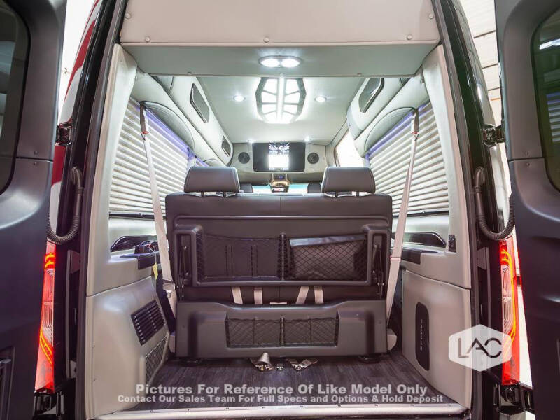 2025 Mercedes-Benz Sprinter 2500