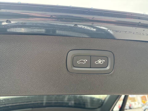 2026 Volvo XC90 B6 Plus 7P