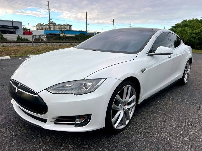 2013 Tesla Model S Performance