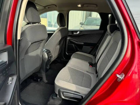 2020 Ford Escape SE