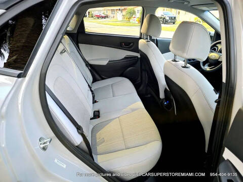 2023 Hyundai Kona SEL