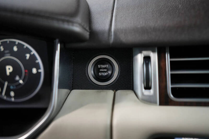 2017 Land Rover Range Rover HSE
