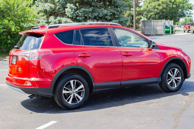 2017 Toyota RAV4 XLE