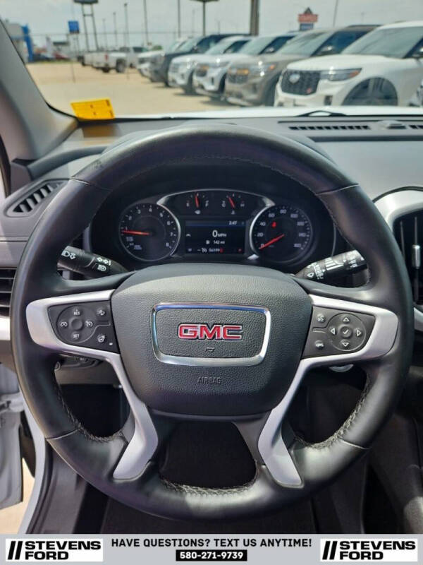 2024 GMC Terrain SLT