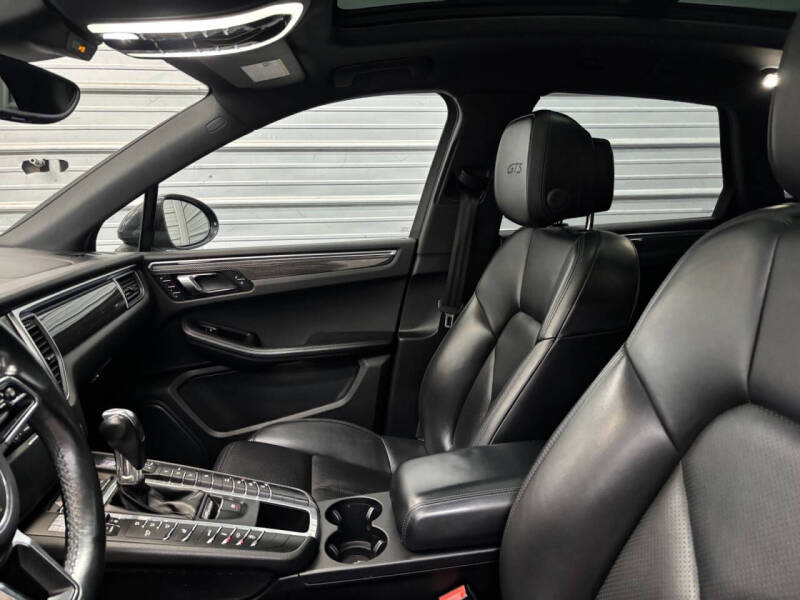 2018 Porsche Macan GTS