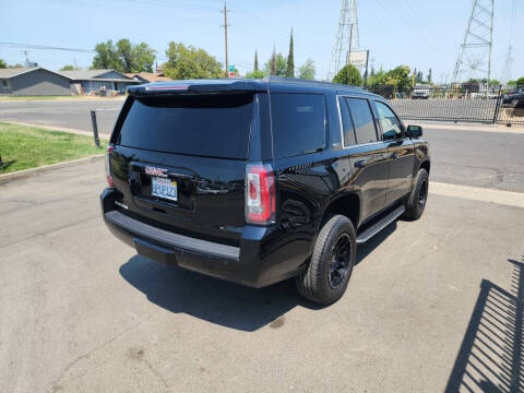 2017 GMC Yukon SLT