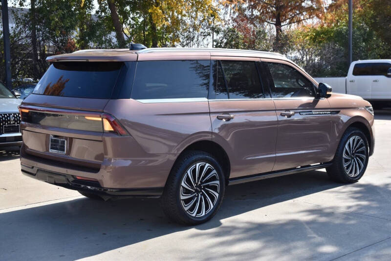2025 Lincoln Navigator Black Label