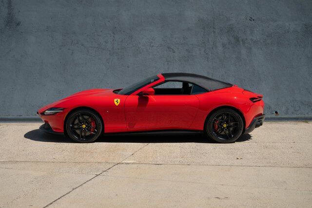 2025 Ferrari Roma Spider