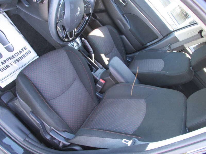 2018 Mitsubishi Outlander Sport ES