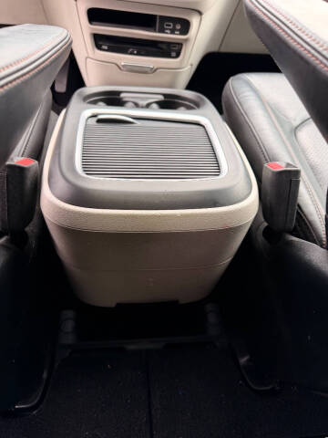 2019 Chrysler Pacifica Touring L Plus